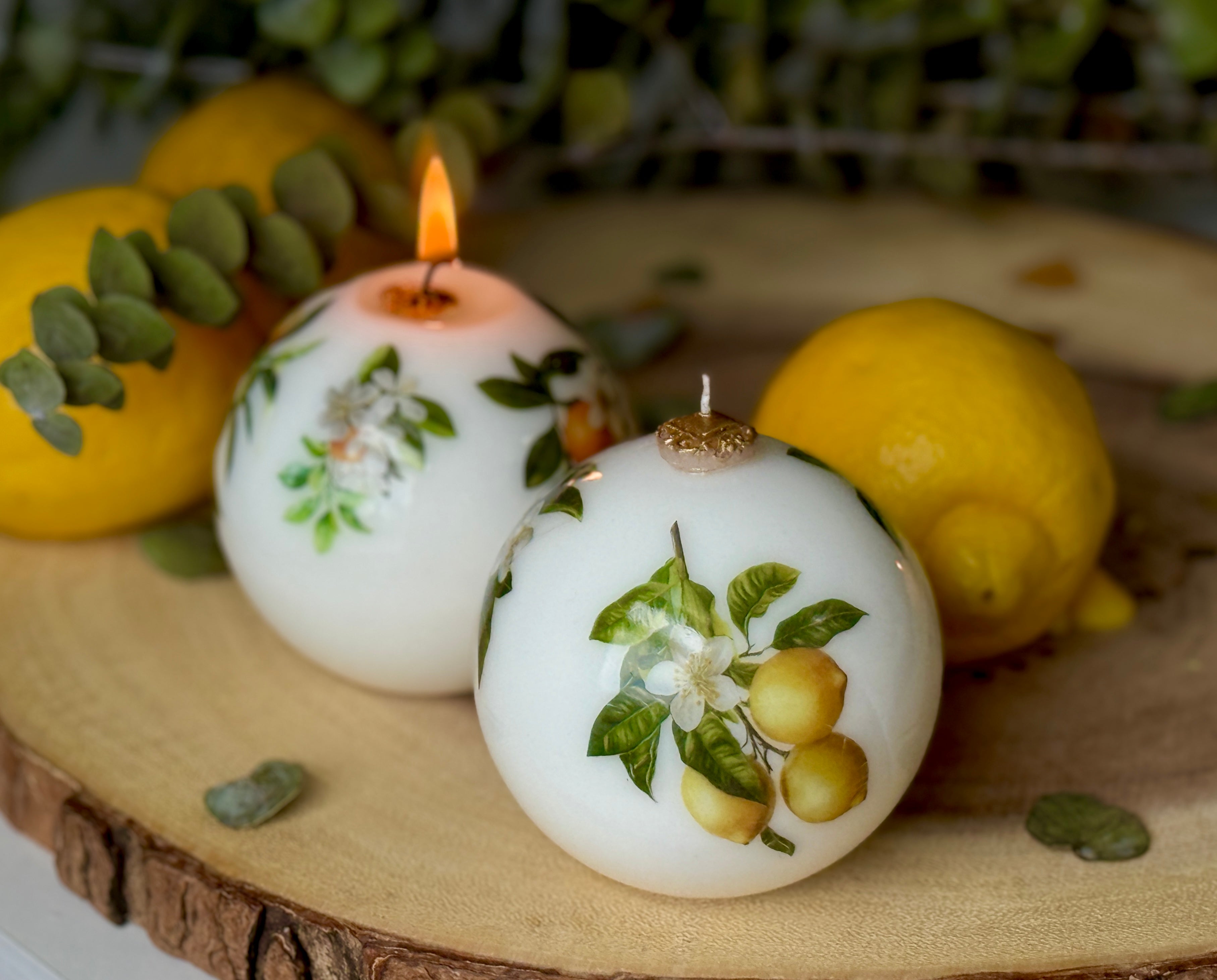 Lemon Scented Soy Beeswax Candle: Italian Summer Decor