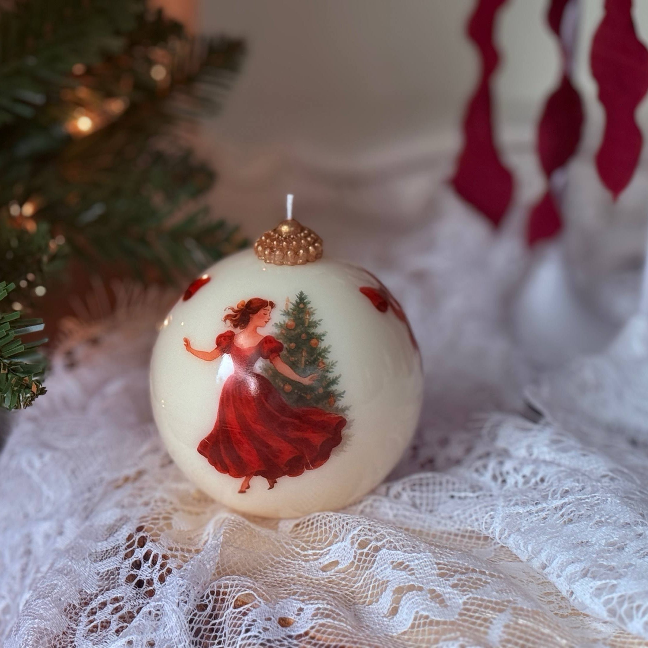 Handmade Christmas Ornament Candle: Soy Wax Holiday Decor