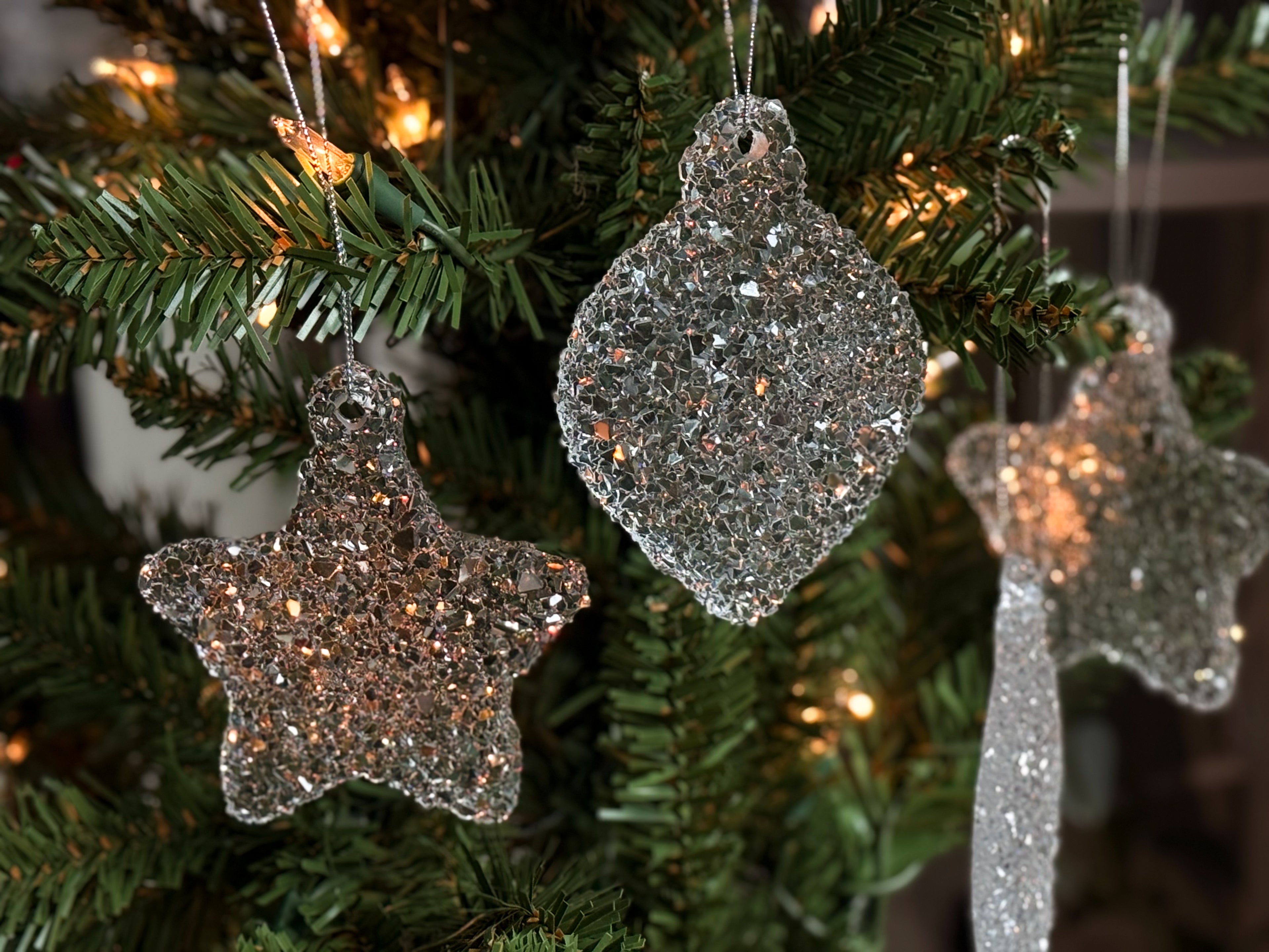 Sparkling Resin Christmas Tree Ornament: Frosted Winter Decor, Jewlery Ornament