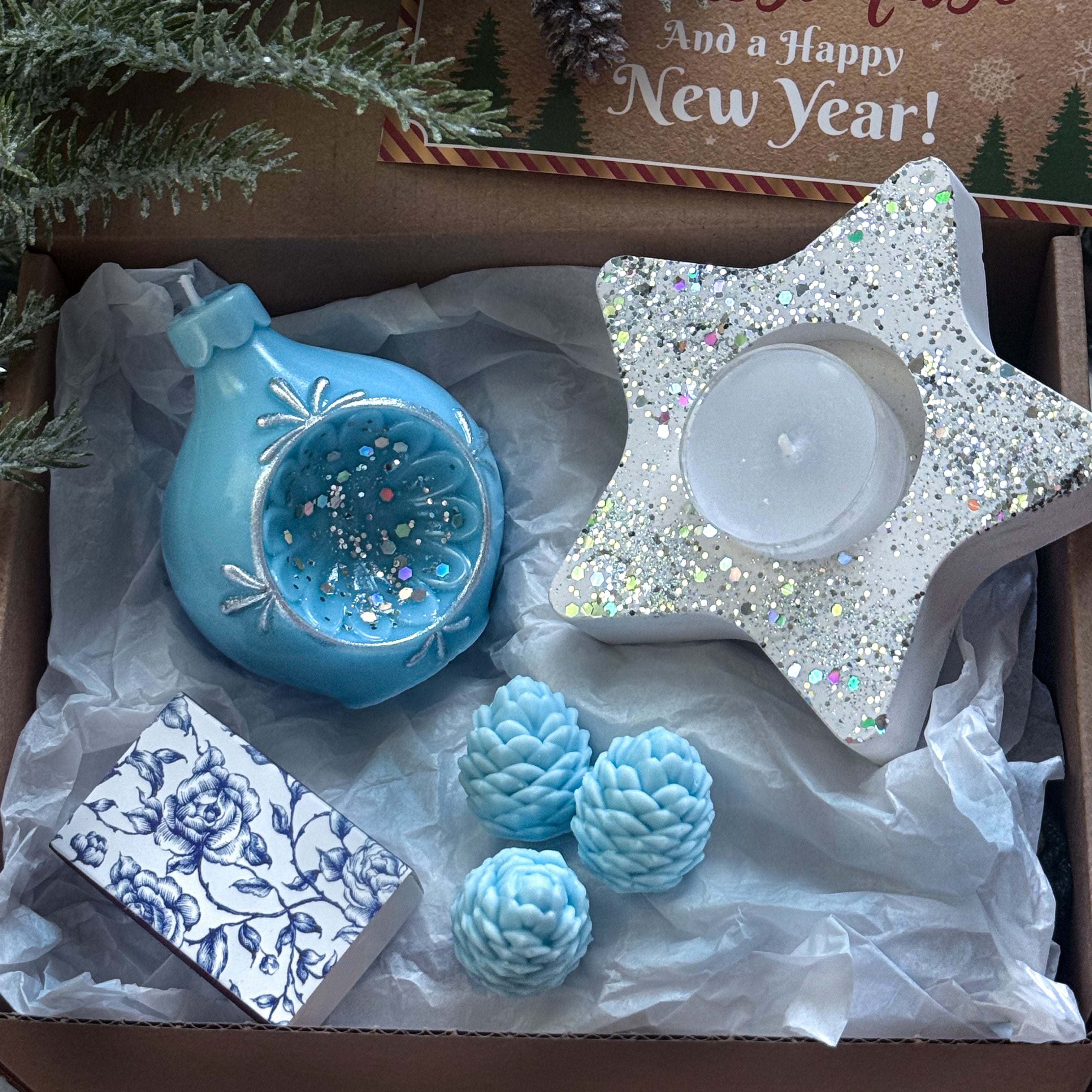 Christmas Candle Gift Set: Handmade Holiday Decor | Festive hostess winter gift