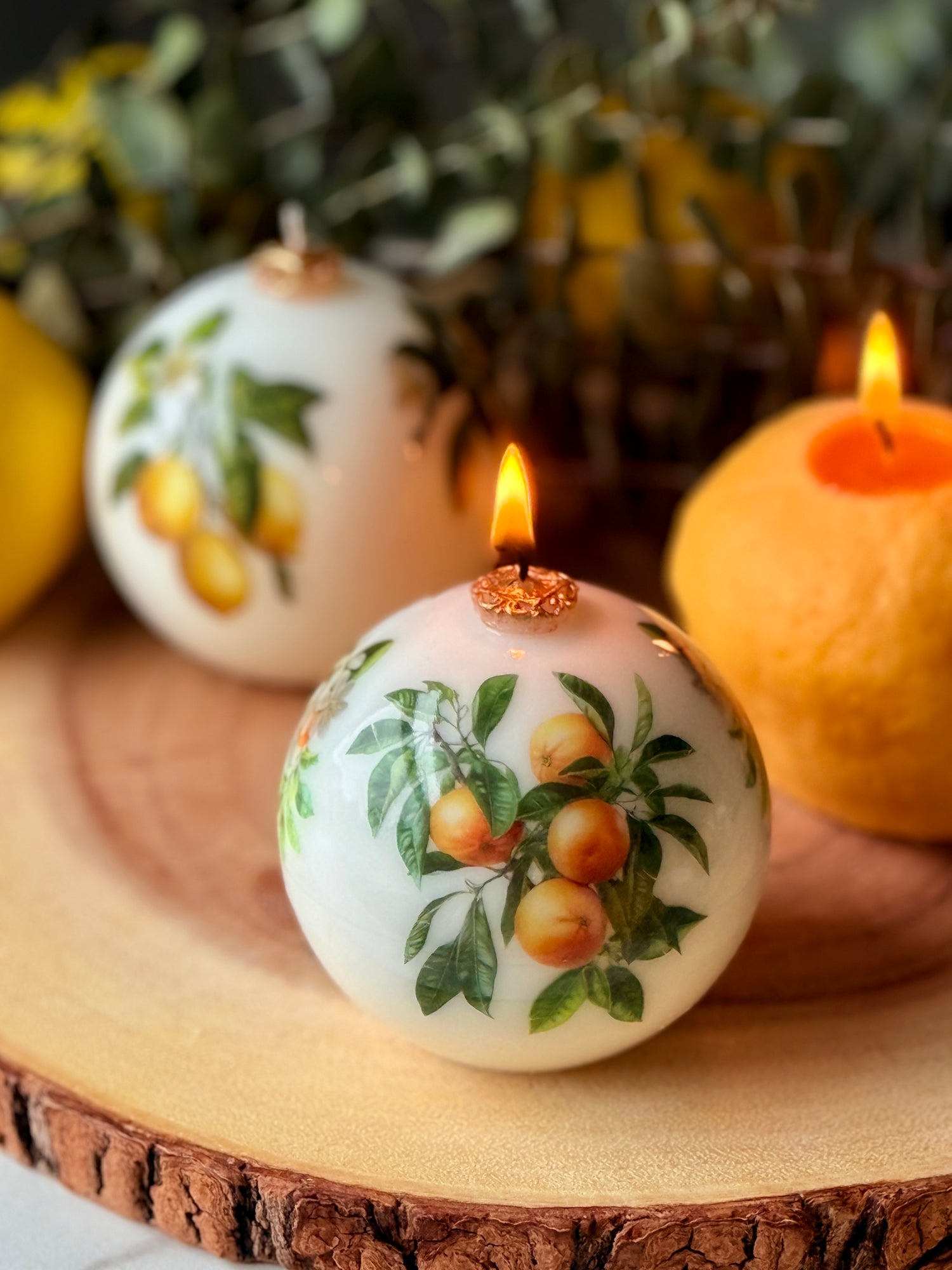 Lemon Scented Soy Beeswax Candle: Italian Summer Decor