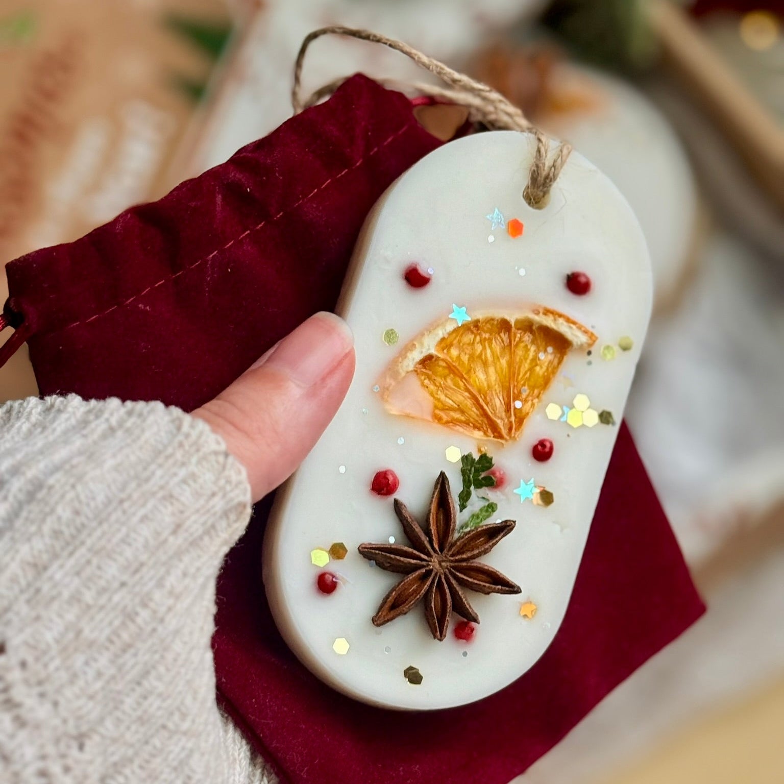 Cinnamon Soy Candle Gift Box: Holiday Cozy Present