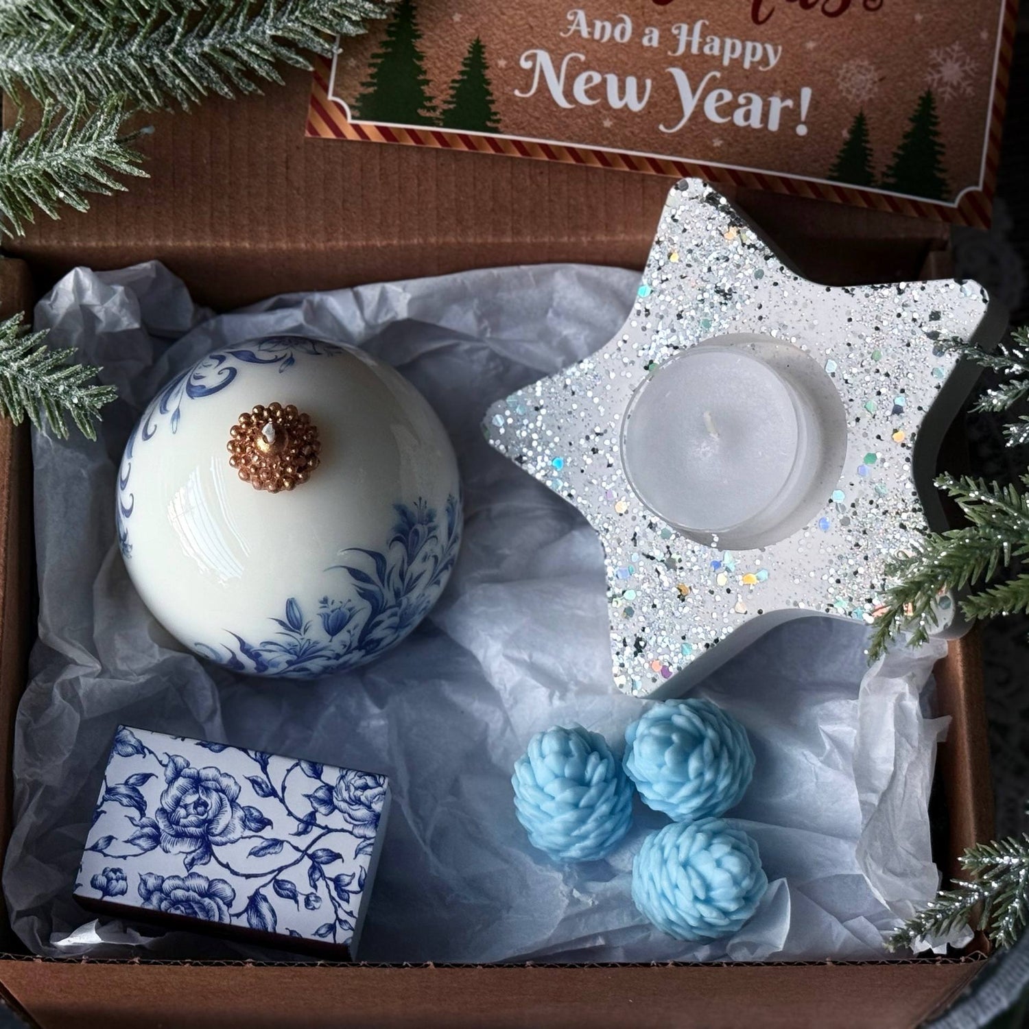 Vintage Christmas Candle Gift Set for hostess: Soy Beeswax, Fir Melts &amp; Star Holder