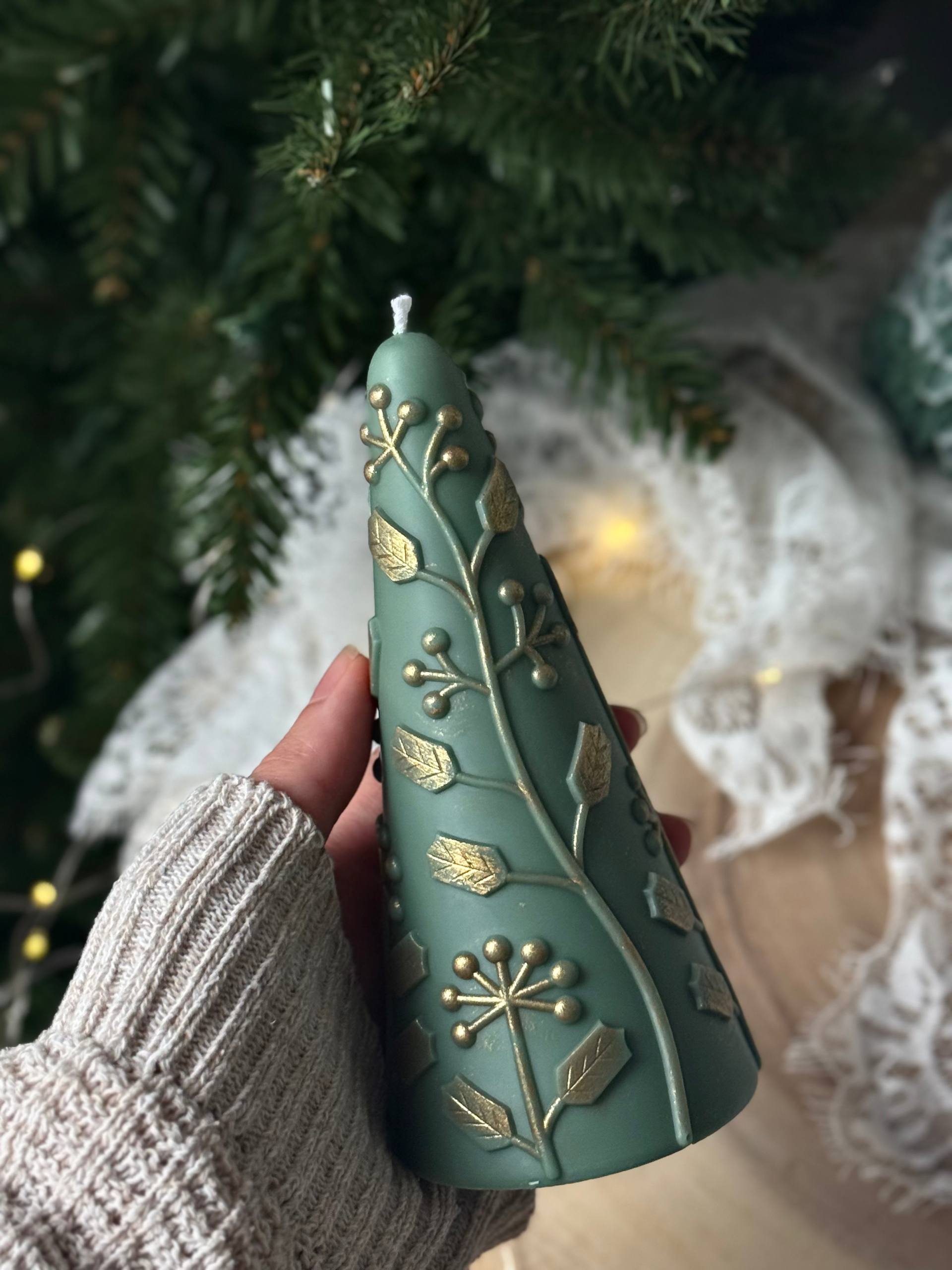 Scandi Christmas Tree Candle: Hand-Poured Soy Wax with Gold | xmas decor
